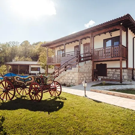 Holiday home Hristova Kashta - христова къща