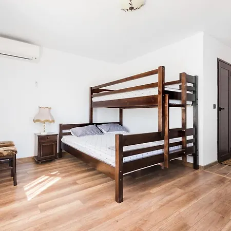 Hristova Kashta - христова къща Holiday home Cherni Vrukh
